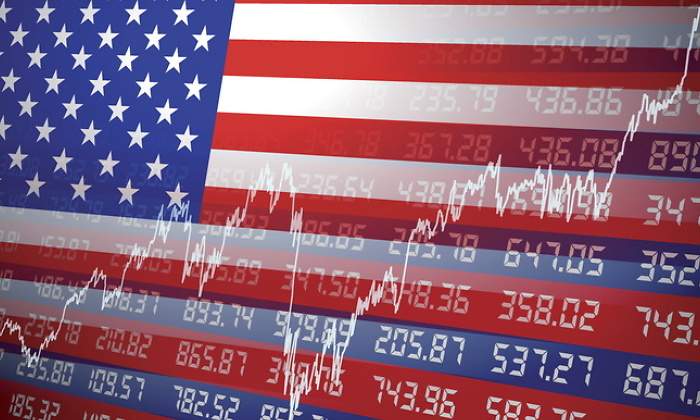 bandera-eeuu-bolsa-mercados-grafico-chart-numeros-getty-770x240.jpg
