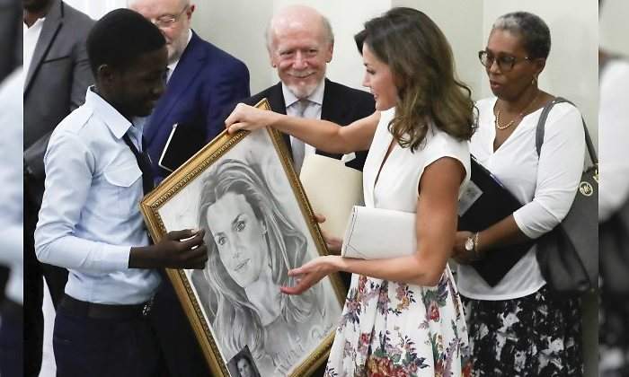 letizia-cuadro-haiti-770.jpg