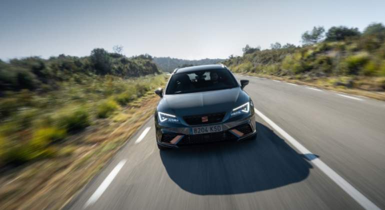 Seat León.