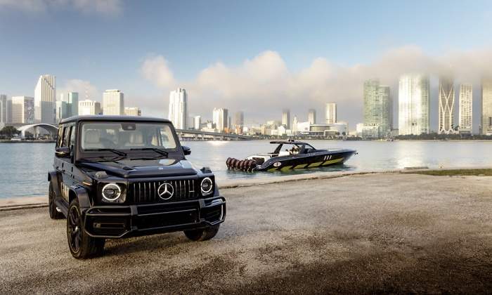 Mercedes-AMG-Cigarette-Racing-1.jpg