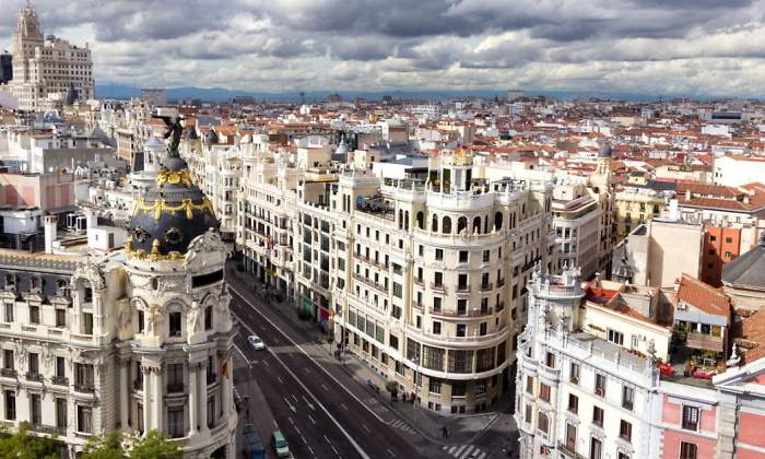 gran-via-espana-consumo.jpg