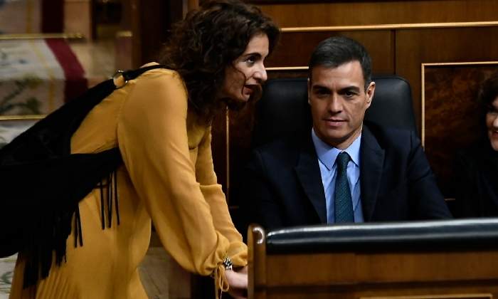 sanchez-maria-jesus-montero-congreso-ep.jpg