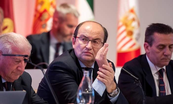 castro-sevilla-junta-accionistas-2018-efe.jpg