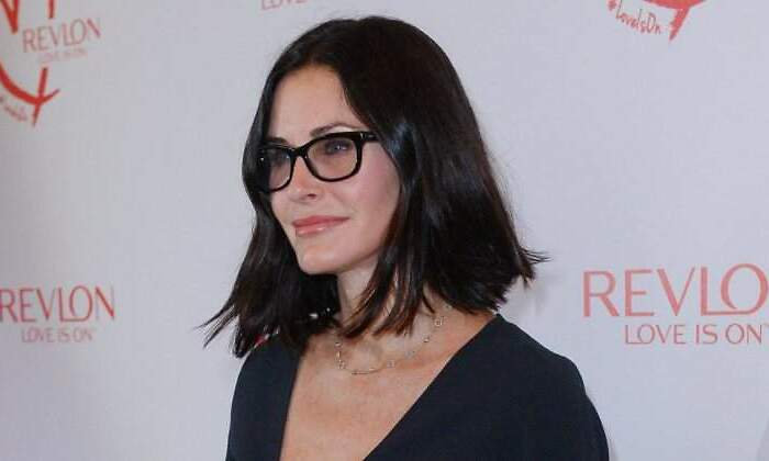 courtney-cox-cordon.jpg