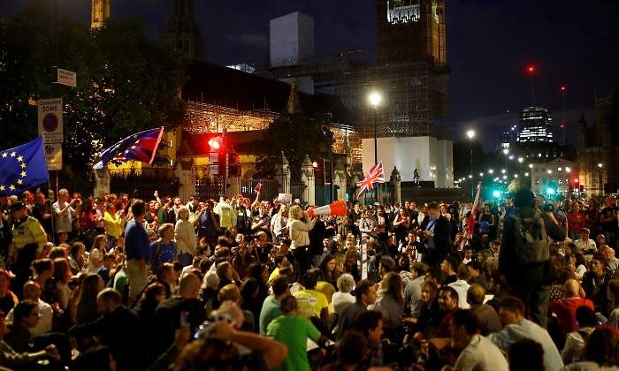 manifestacion-parlamento-britanico-brexit-agoasto-2019-reuters-770x420.jpg