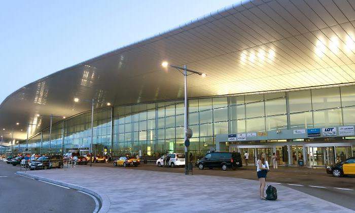 prat-aeropuerto-t1-barcelona-770-dreamstime.jpg