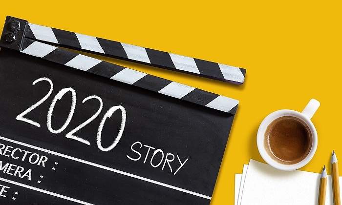 Una-plaqueta-de-cine-donde-pone-2020-story-iStock.jpg
