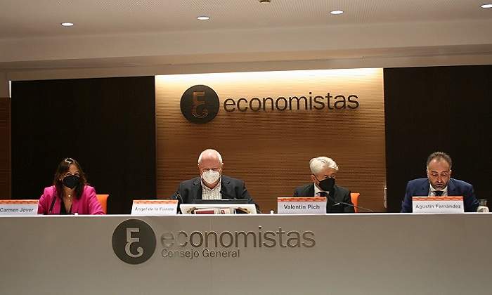 770-x-420-Economistas_Rueda-Prensa_-Financiacion-Autonomica_EE.jpg