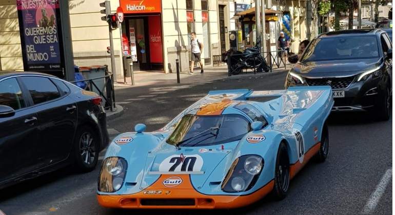 El coche durante la sesión fotográfica de la 'Revista CAR'