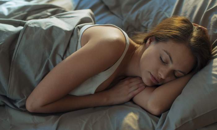 mujer-dormir.jpg
