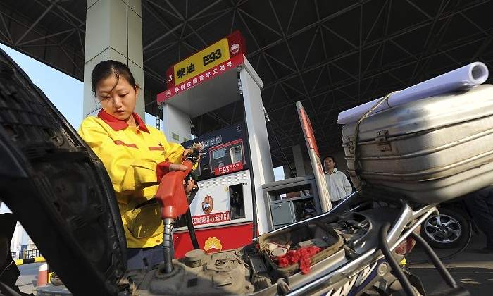 surtidor-gasolina-pekin.jpg