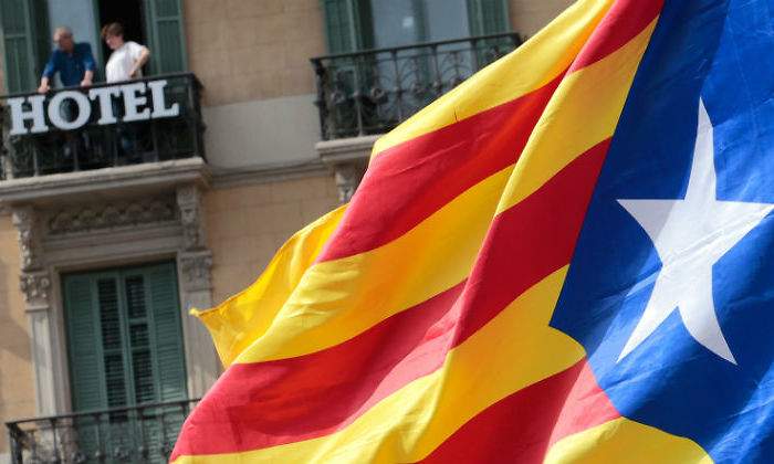cataluna-bandera-hotel.jpg