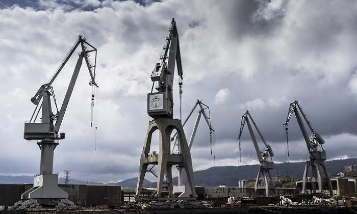 gruas-lanaval.jpg