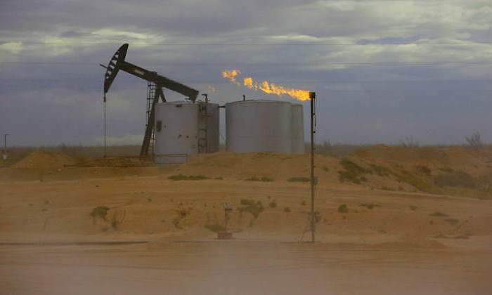 petroleo-aie-permica.jpg