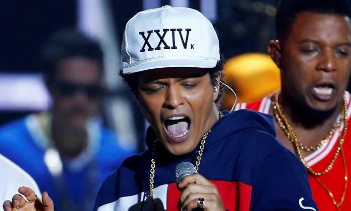 bruno-mars-emas-2016-reuters.jpg