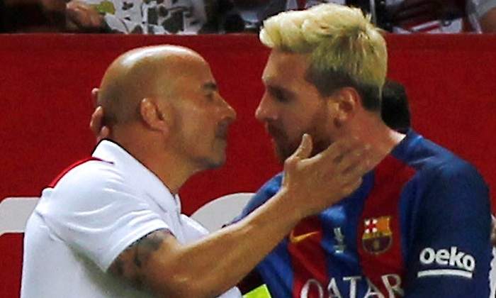 sampaoli-messi-reuters.jpg