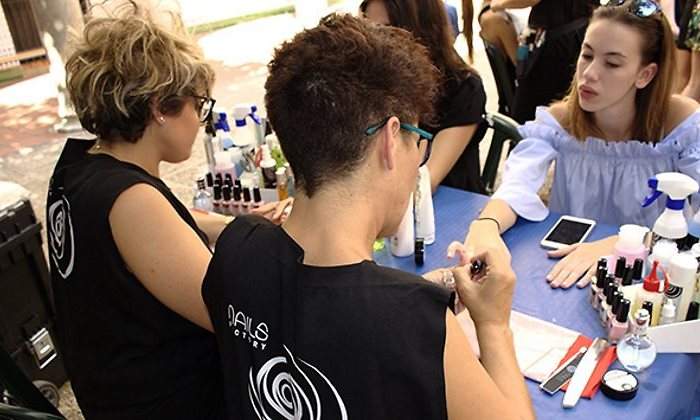 pintar-unas-nails-770.jpg