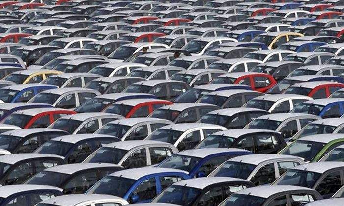 autos-reuters.jpg