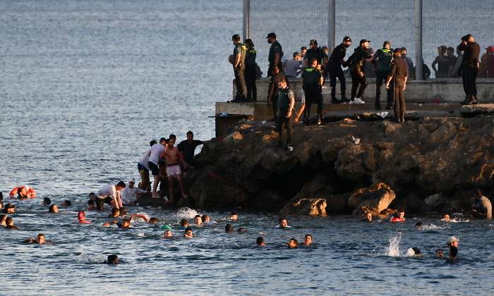 entrada-marroquies-ceuta-efe.jpg