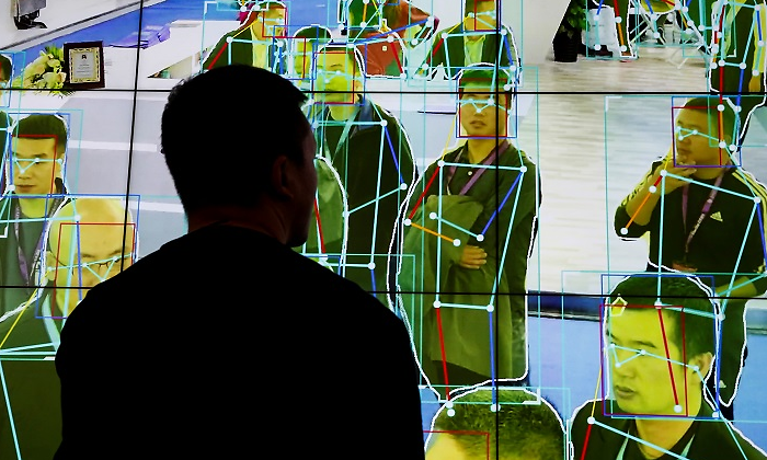 inteligencia-artificial-panel-china-reuters-770x420.png