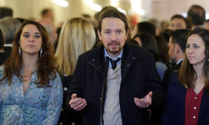 iglesias-actos-constitucion-6d19-efe.jpg