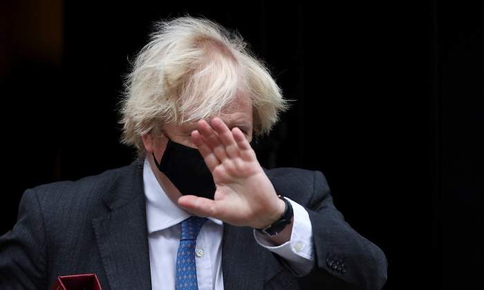 johnson-talk-to-the-hand-reuters-770x420.jpg