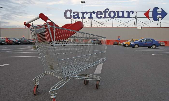 carrefour-carro-compra-recurso-dreamstime.jpg