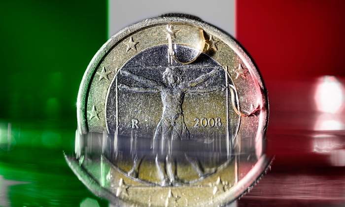 italia-deuda-cuello.jpg