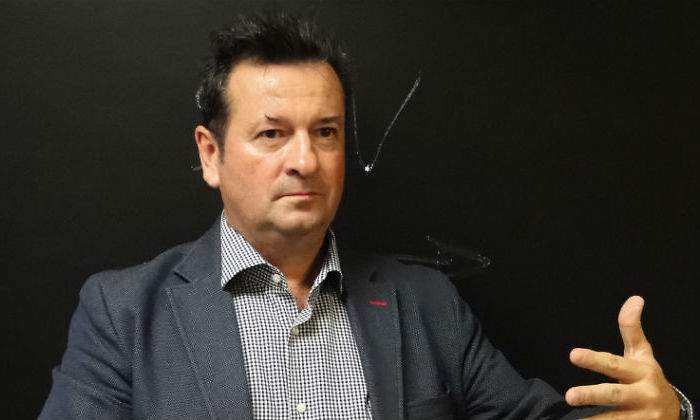 enrique-defini.jpg