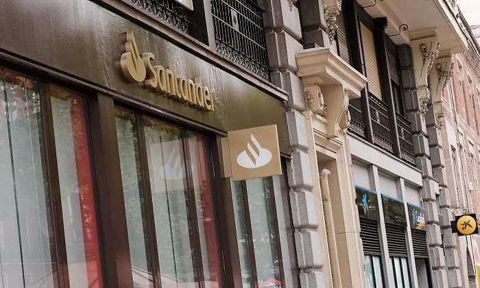 sucursales-oficinas-santander-caixabank1.jpg