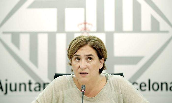 colau-ada-ayuntamiento-770-efe.jpg