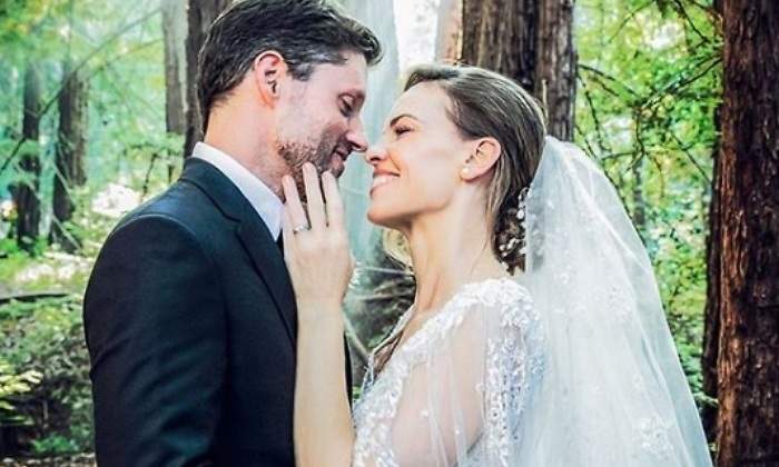 hilary-swank-se-casa.jpg
