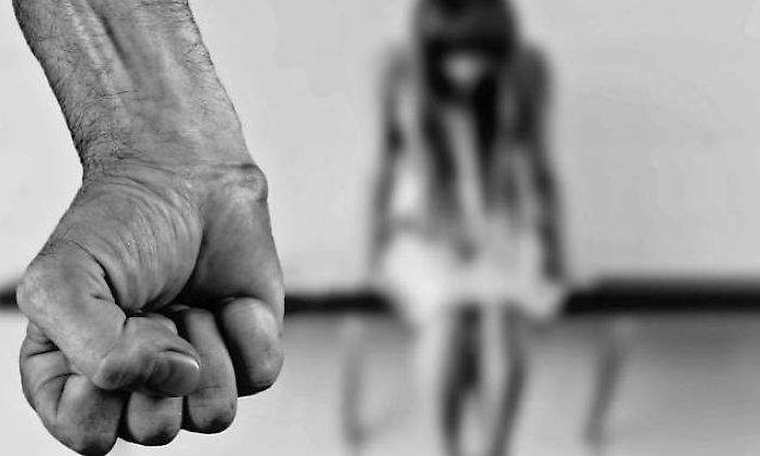 mano-mujer.jpg