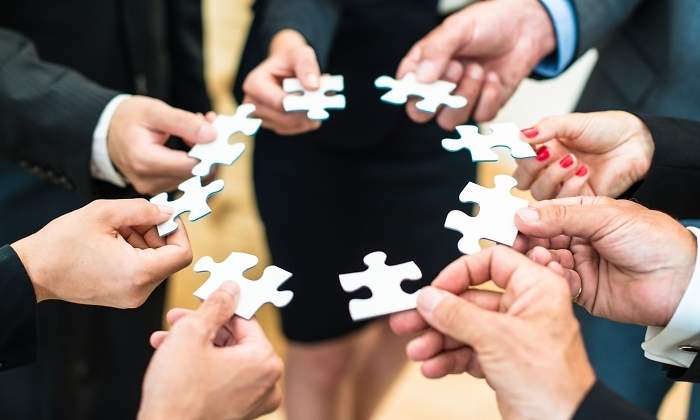 puzzle-empresas-adquisiciones-770-dreamstime.jpg