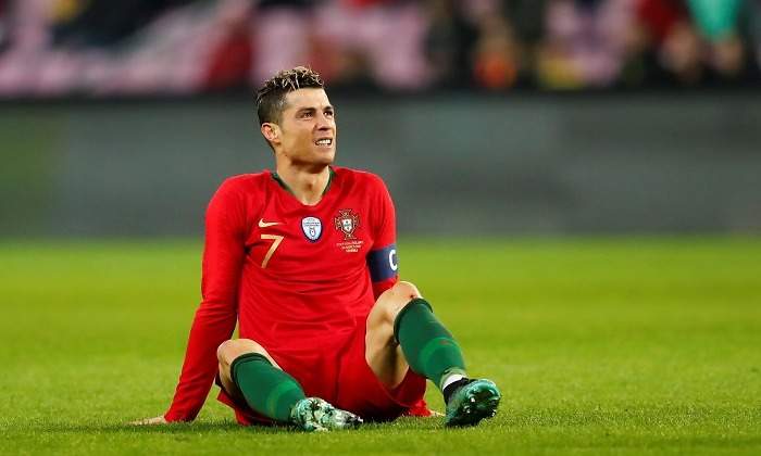 CR7-reclama-cesped-Portugal-2018-Reuters.jpg