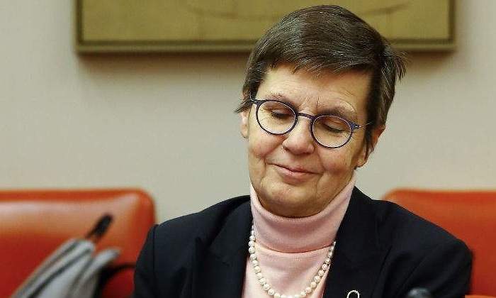 Elke-Konig-mirada.jpg
