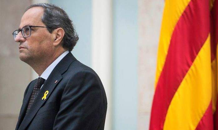 torra-bandera-cataluna-noviembre-2018-efe.jpg