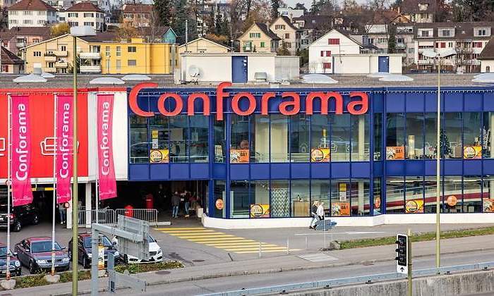 Conforama-dreamstime.jpg
