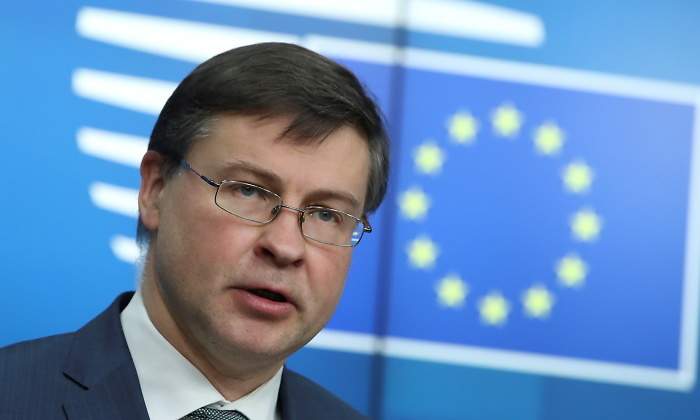 valdis-dombrovskis-reuters.770x420.jpg
