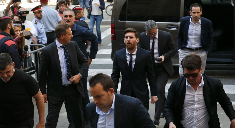 Messi-comparece-juzgados-2016-reuters.jpg