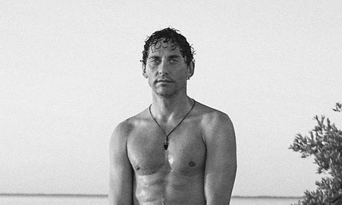 paco-leon-desnudo-mexico.jpg