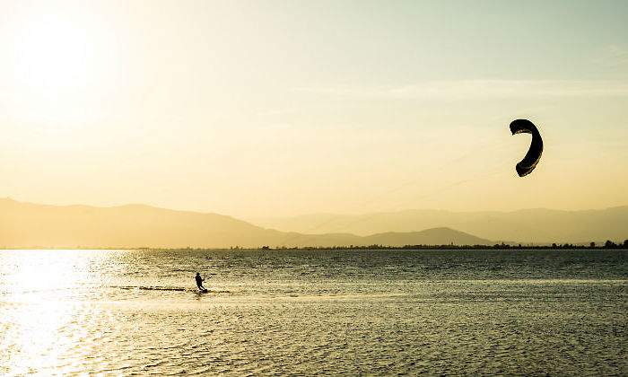 kitesurf-dreamstime.jpg