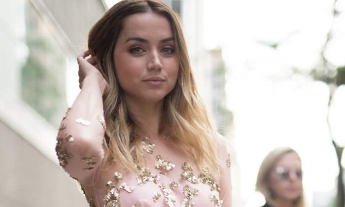 ana-armas-estilista770.jpg