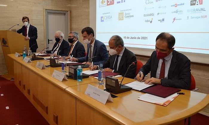 Firma-Aquisgran-2.jpg