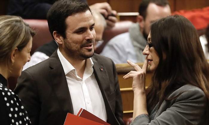 alberto-garzon-sol-sanchez-iu-congreso-efe.jpg