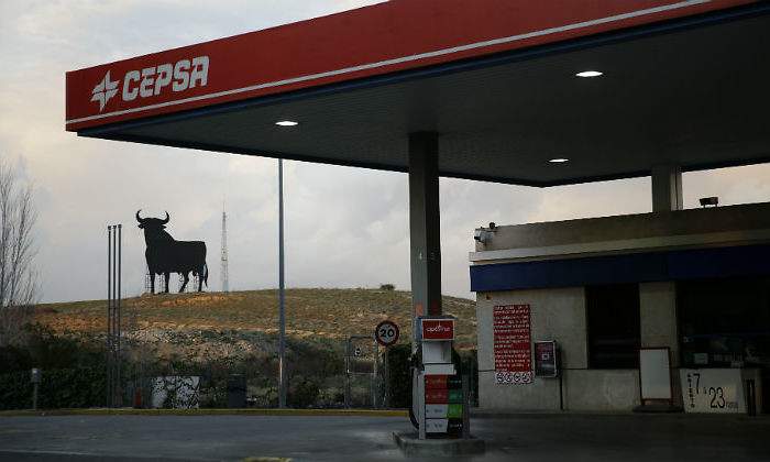 cepsa-toro-gasolinera-reuters.jpg