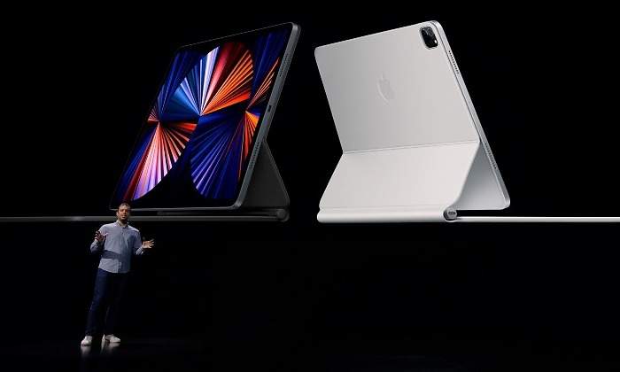 Apple-event1.jpg