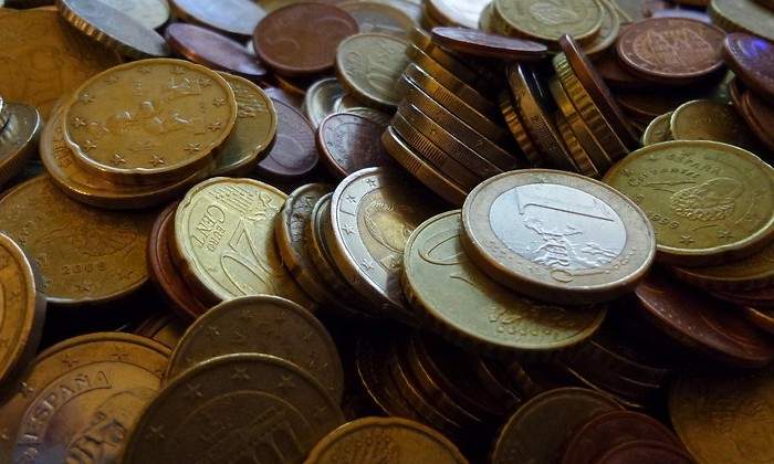 dinero-dreamstime-2.jpg