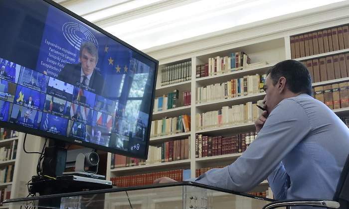 Sanchez-cumbre-europea-virtual-19jun.jpg