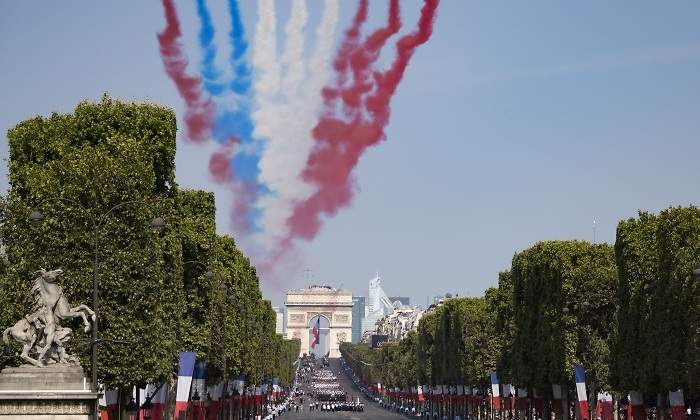 desfile-francia-efe.jpg